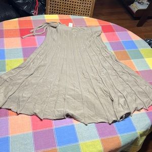 Gizel Tan Knee-Length Vintage Skirt